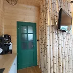 Drewniany Zakatek Z Sauna I Jacuzzi