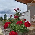 Prázdninový dům Drewniany Zakatek Z Sauna I Jacuzzi *