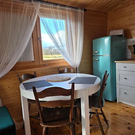 Drewniany Zakatek Z Sauna I Jacuzzi Prázdninový dům Jadow