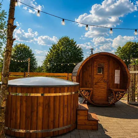 Drewniany Zakatek Z Sauna I Jacuzzi Casa vacanze *