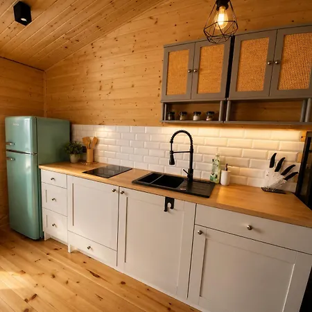 Drewniany Zakatek Z Sauna I Jacuzzi Casa vacanze *