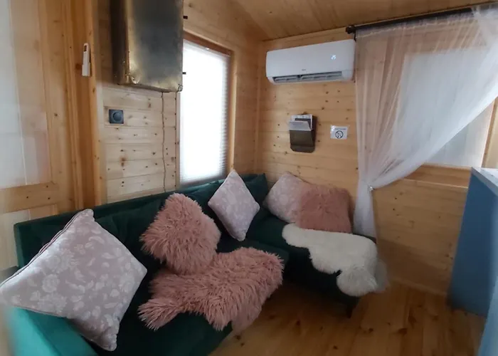 Drewniany Zakątek Z Sauną I Jacuzzi Dom wakacyjny *